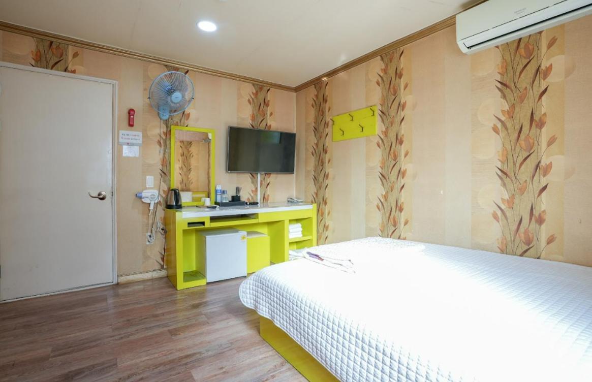 K Motel Daeyeon Μπουσάν Εξωτερικό φωτογραφία